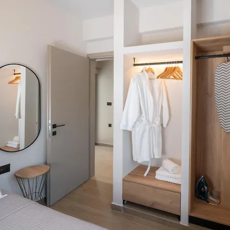 Paizan Homes - Centre Kos-stad