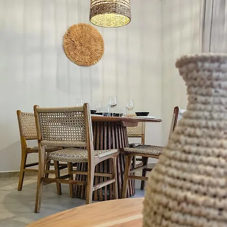 Paizan Homes - Center アパート